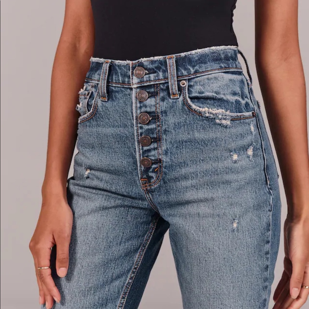 Abercrombie High rise mom jeans